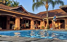 Pousada Na Praia Ubatuba